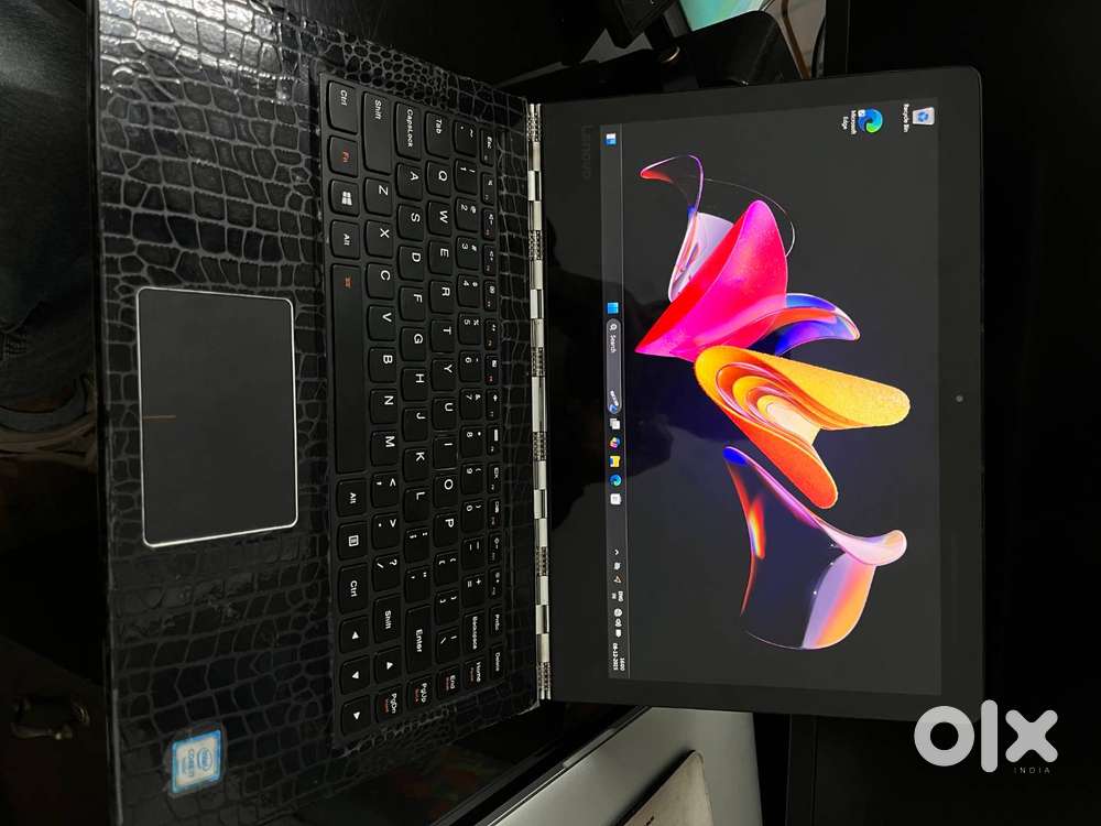 i7  16gb Ram  8gb Graphic Card  Touchscreen + 360 Rotation Screen