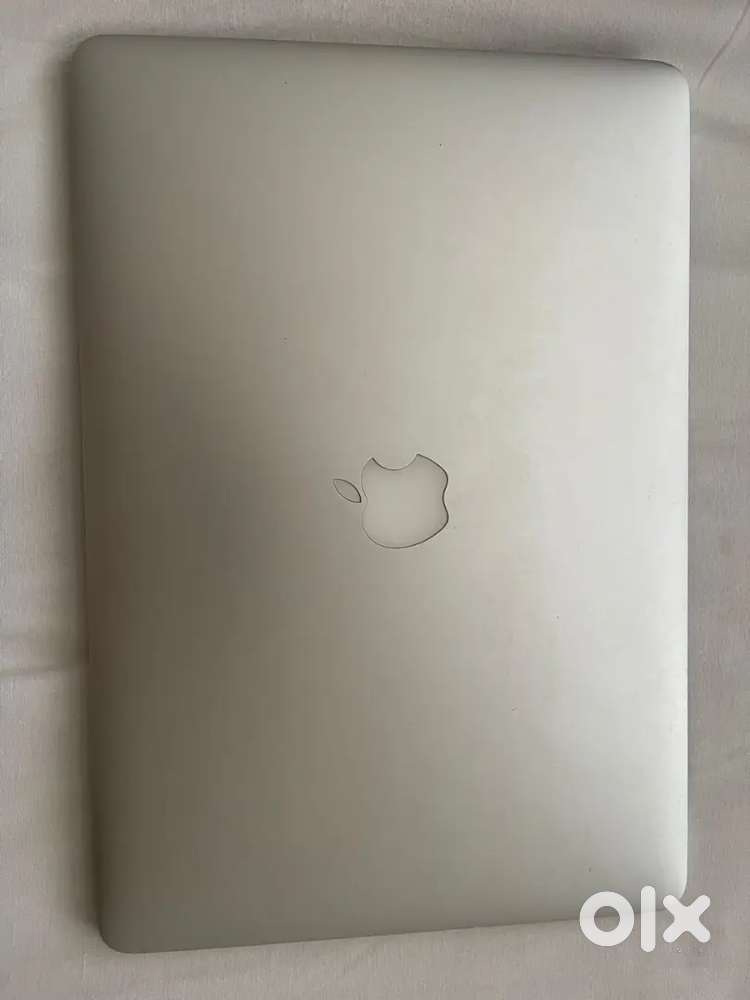 Macbook Pro 15.4 inch well Maintained