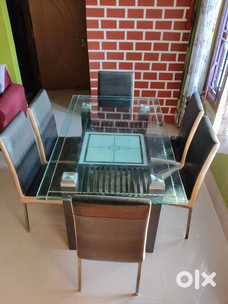 Dining table with chairs