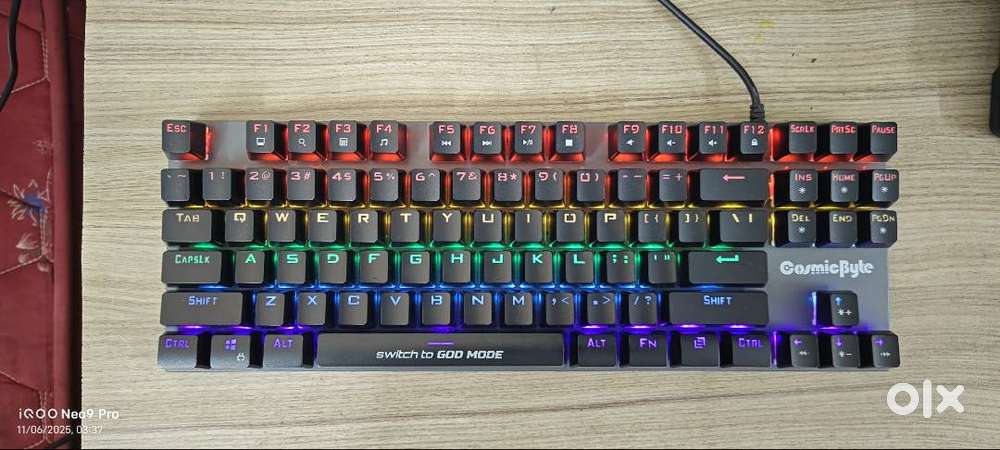 COSMIC BYTE MECHANICAL KEYBOARD RED SWITCH