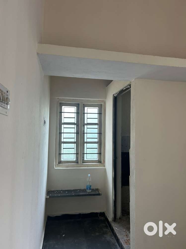 1 BhK and 2bhk available