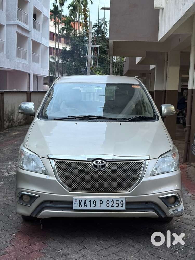 Toyota Innova 2006 Diesel Well Maintained