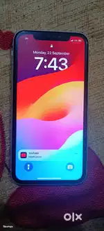 Iphone 11 full in condition