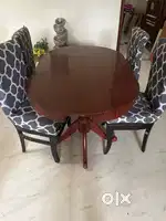 4 seater dining table