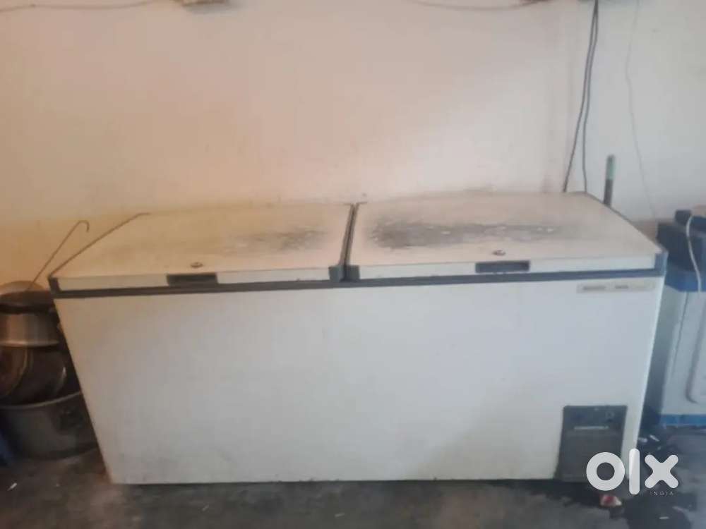 Voltas 600 litre deep fridge