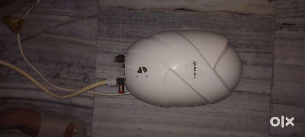 Bajaj Instant Gyeaser