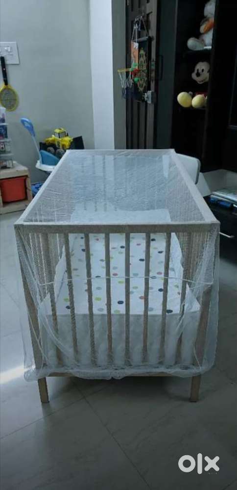 IKEA Baby Crib with 2 level height adjust never used