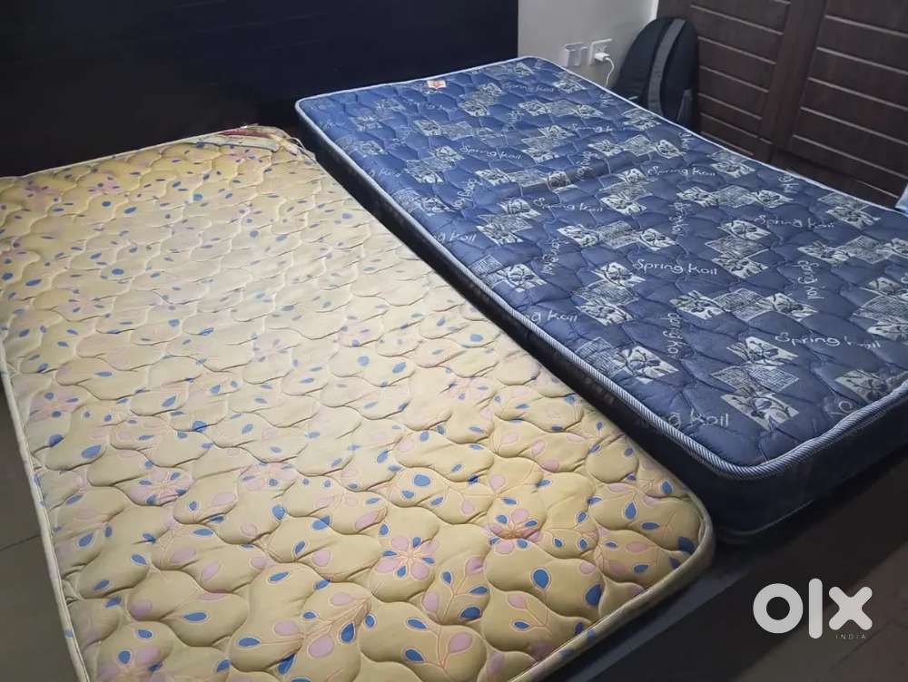 TWO GOOD CONDITION MATTERESS