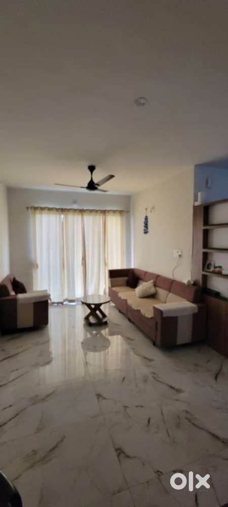 The flat is equipped with modular kitchen,safety door,gas geyser,TV un