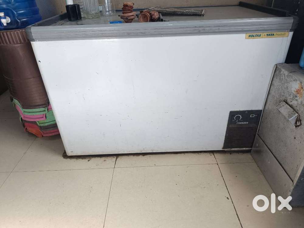 Voltas Deep Freezer
