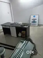 Receptionist