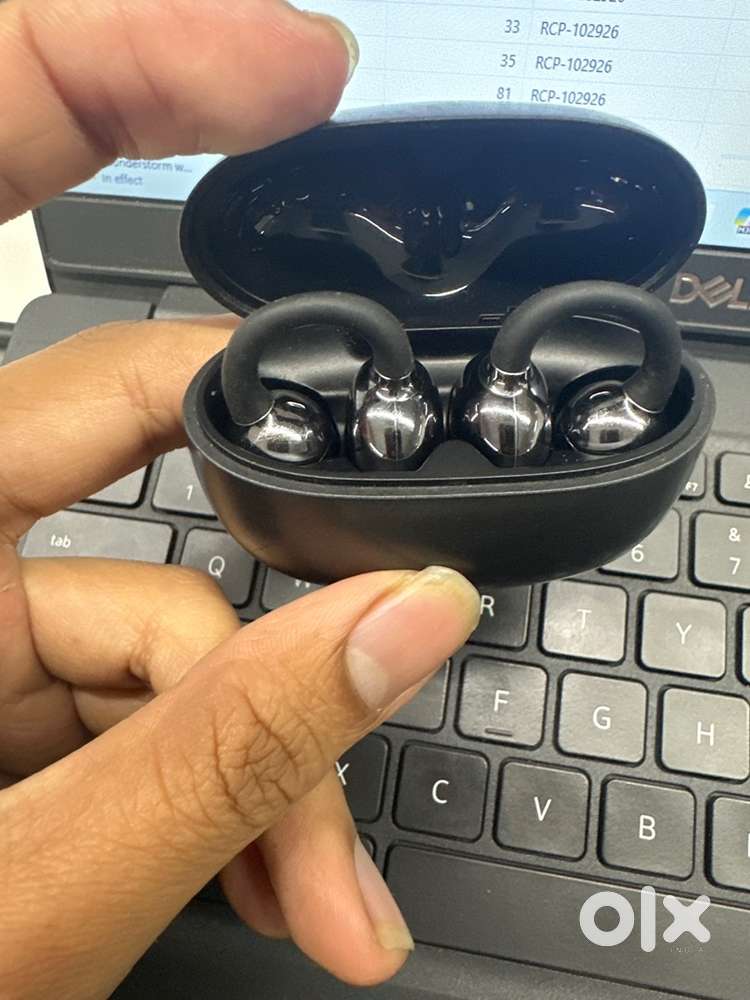 Noise open buds . Air clips working perfectly