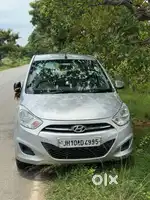 Hyundai i10 2012 Petrol 90000 Km Driven
