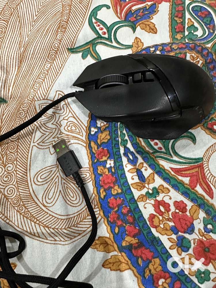 Razed Basilisk v2 wired mouse