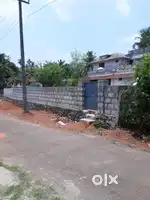 10cent plot for sale at Ambalavattom Panamanna 1.90 Lk per cent