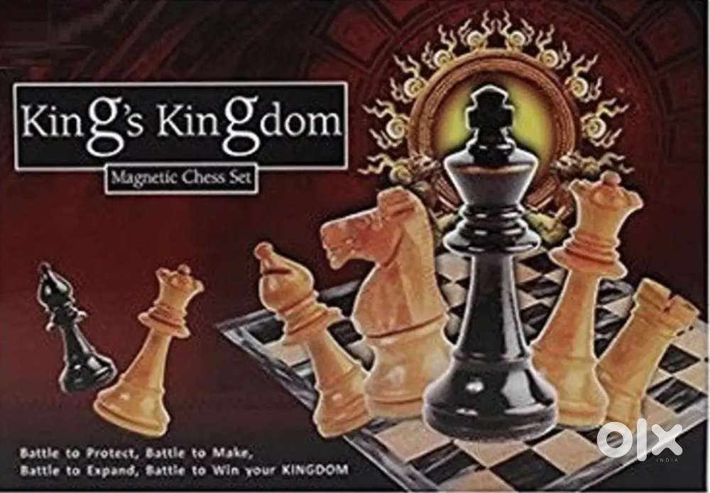 Kings kingdom magnetic chess set