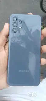 Samsung y1 phone selling