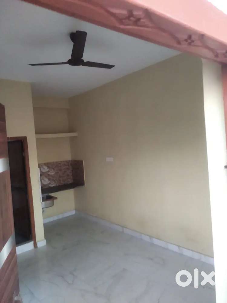 Singles spacious room for rent in nagpur