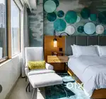Hotel on sale in Gomti Nagar.
