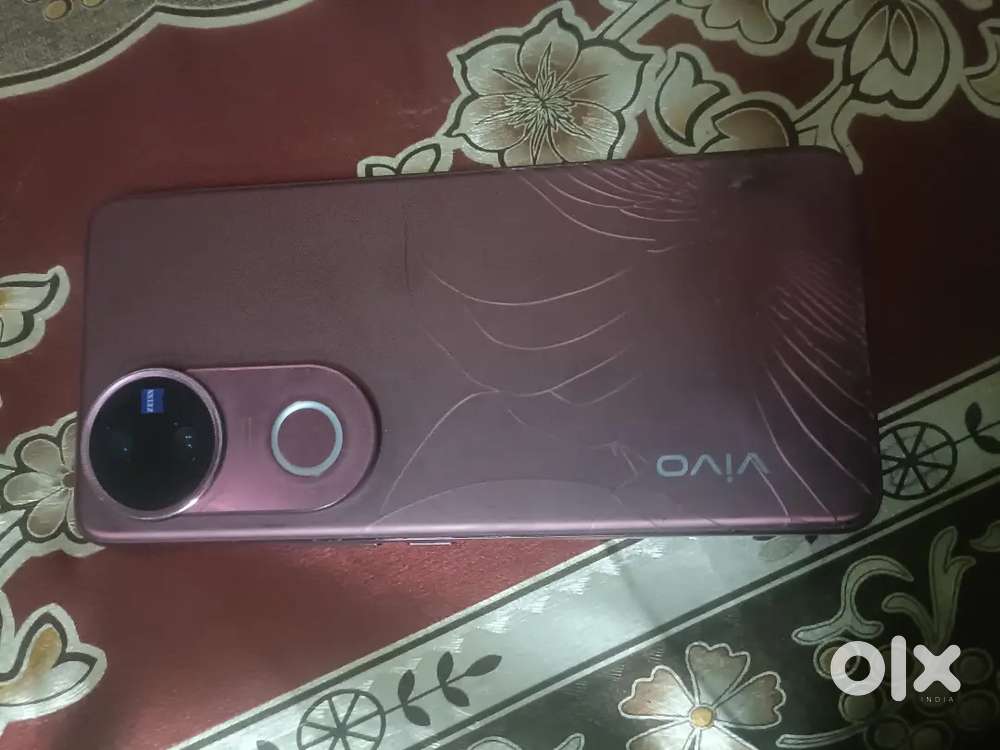 Vivo v50 8 128