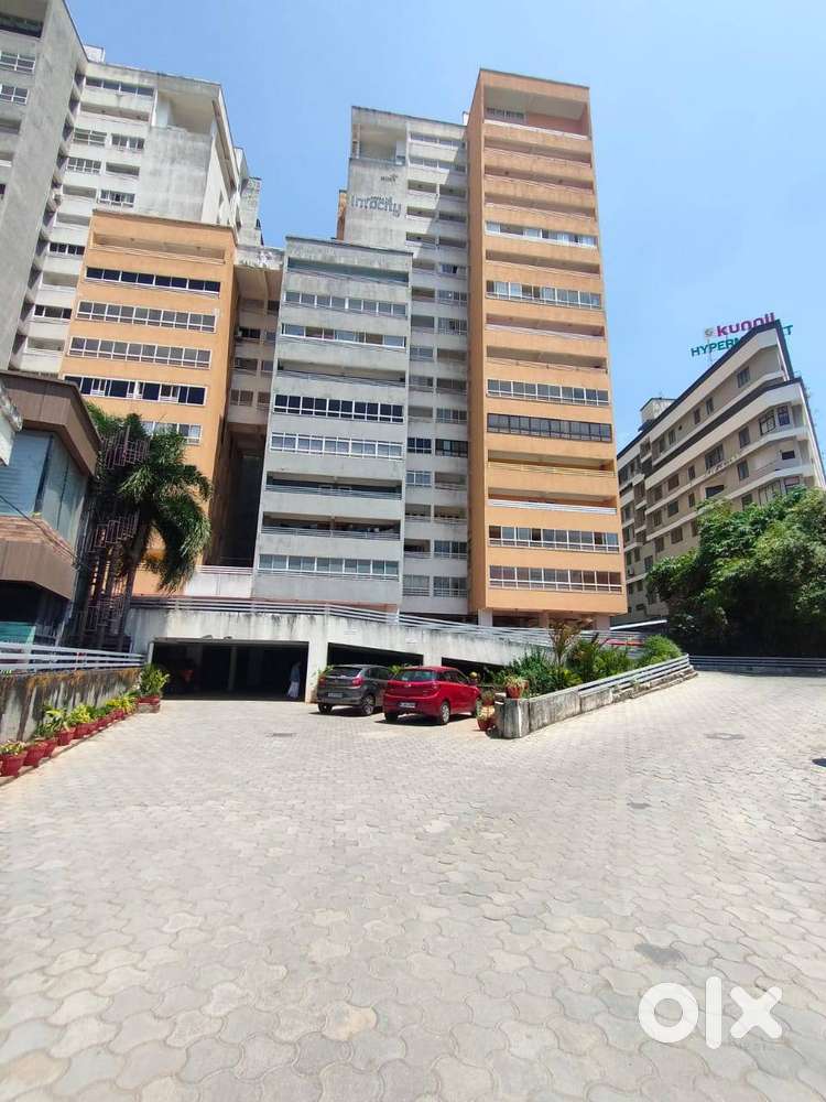 3BHK apt for rent @ Heera Infocity (walking distance from Infosys SEZ)