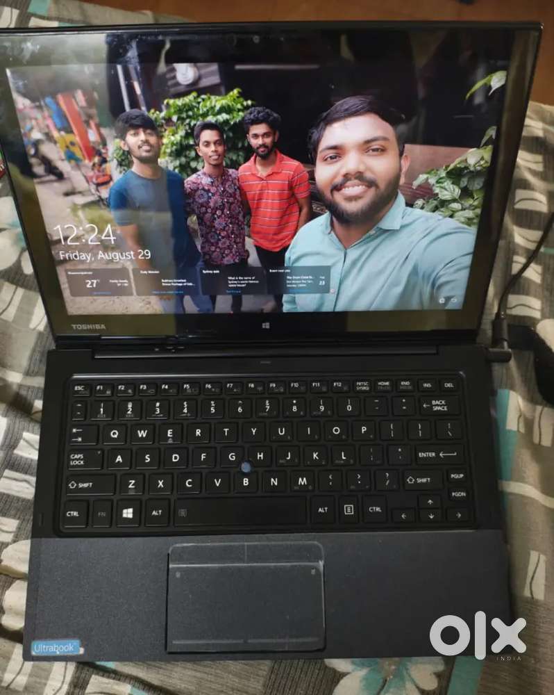 Toshiba laptop two in one