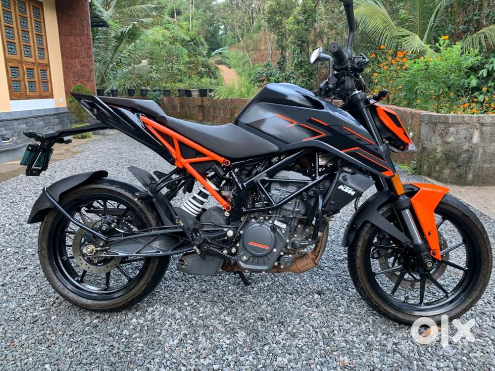 Duke 200 with 5 TFT Display