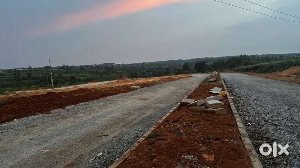 Plots & Villas