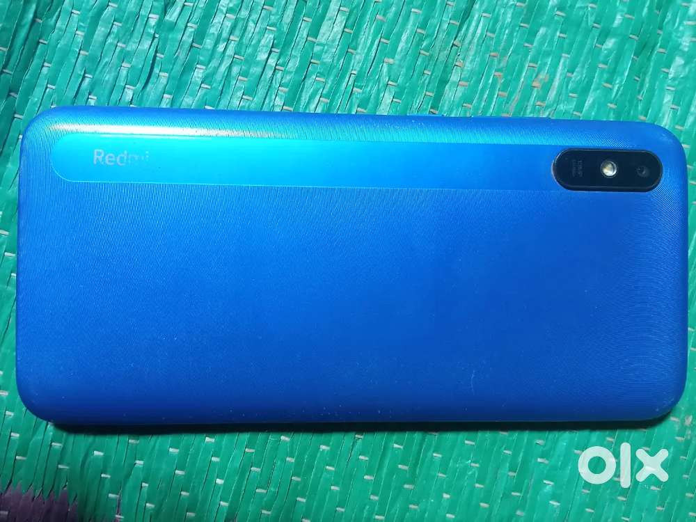 Redmi 9A 1 year old no any foult battery health camera display is good