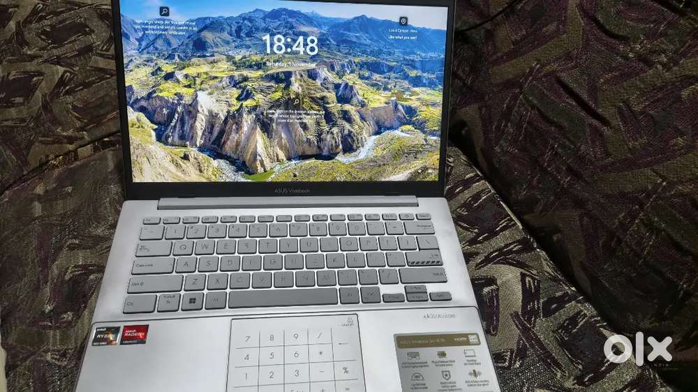 Asus Vivobook Go 14(2025) with MS Office