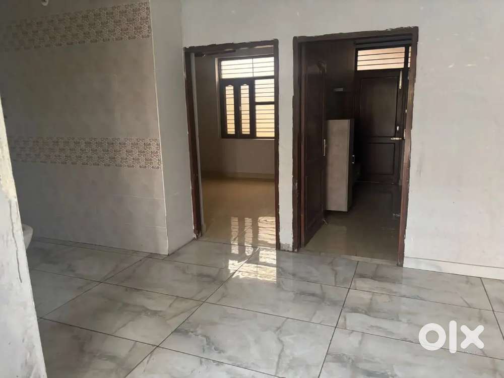 Total 2 floor ground and 1st only 1st floor on rent