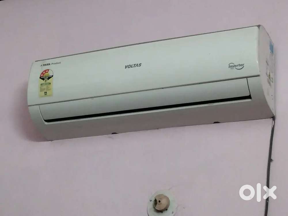 AIR CONDITIONER