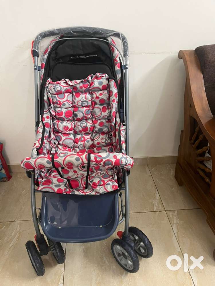 Luvlap baby stroller