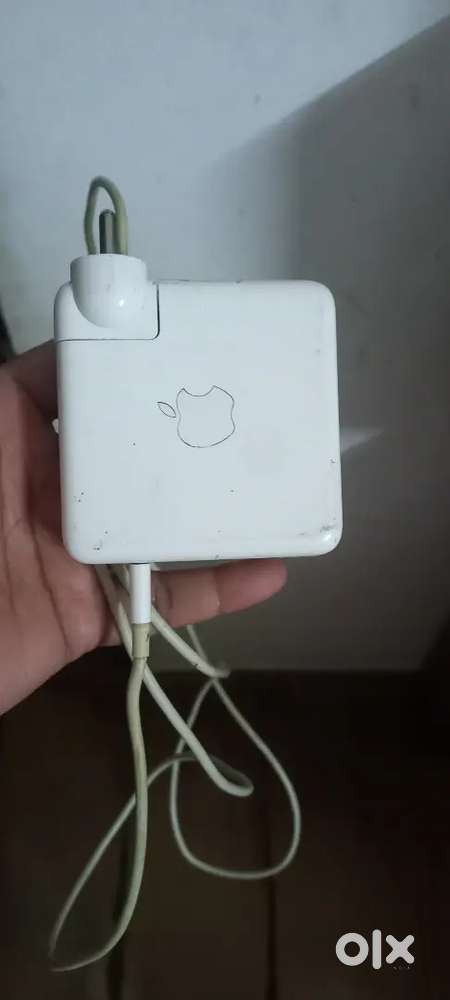 Apple macbook original charger