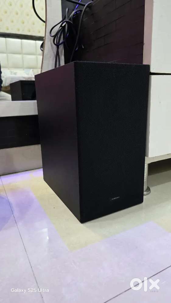 Samsung B65OD soundbar