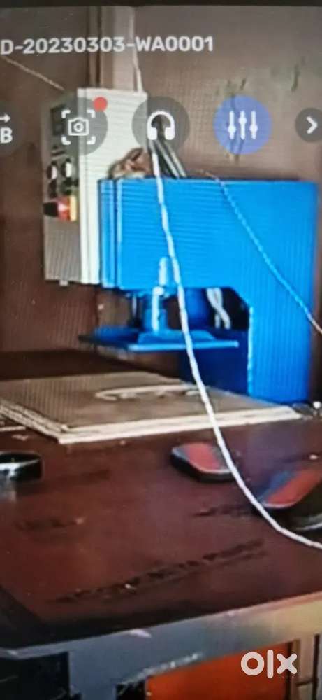 Chappal making machine