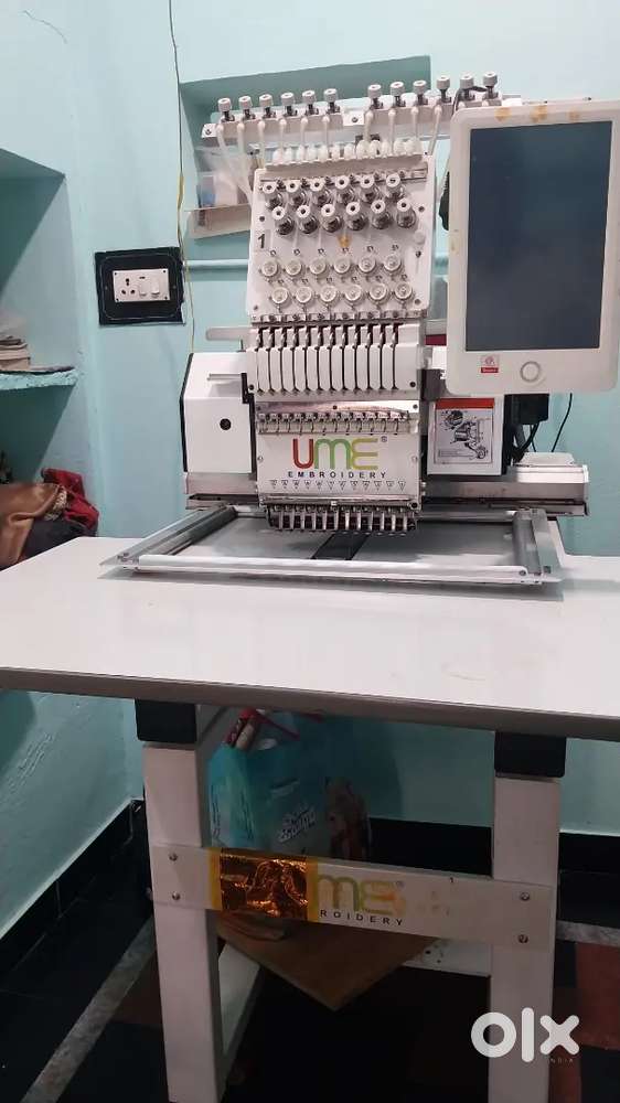 EMBROIDERY MACHINE