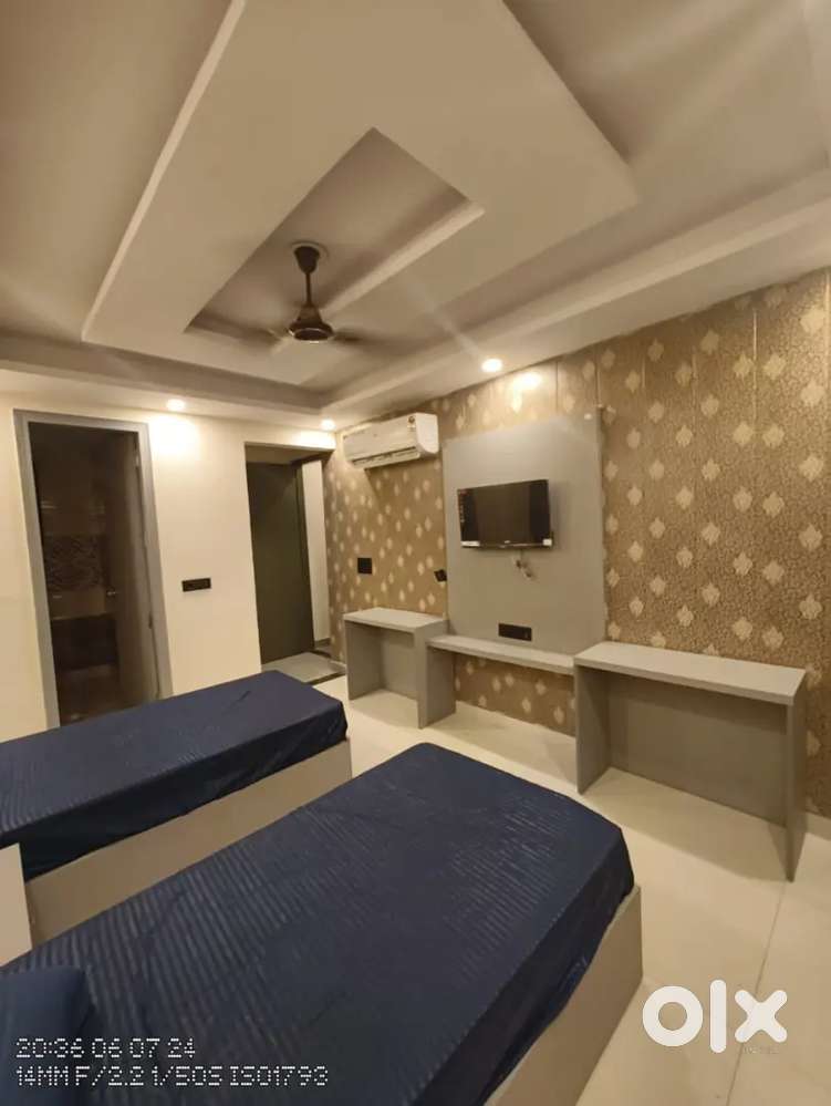 Affordable price in grofler stay in 42,48,38 gurgaon