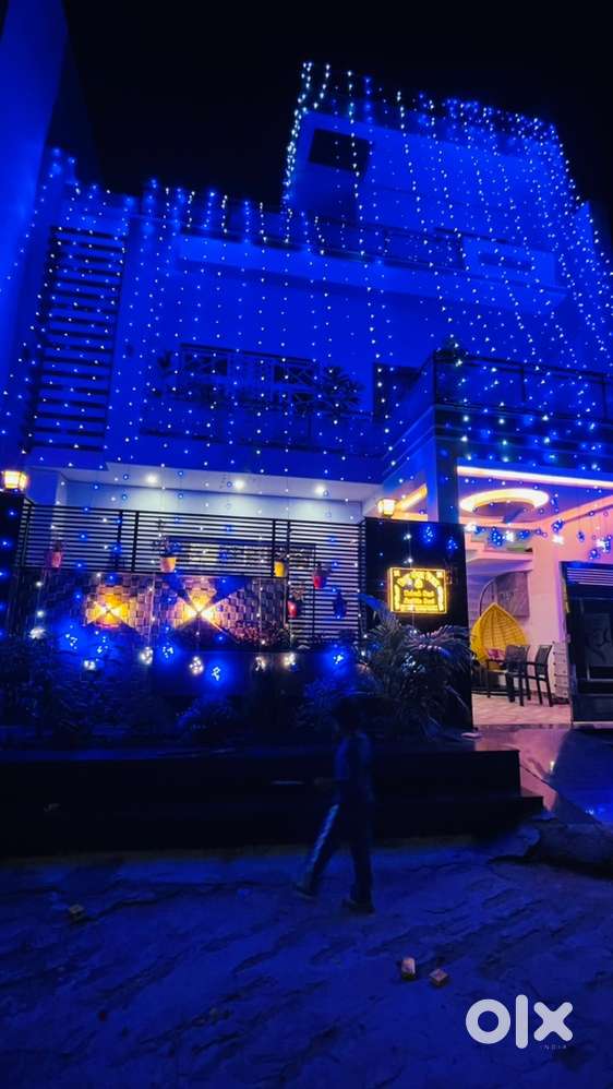 Prime location Near Mall Near School Near Hospital Near Highway