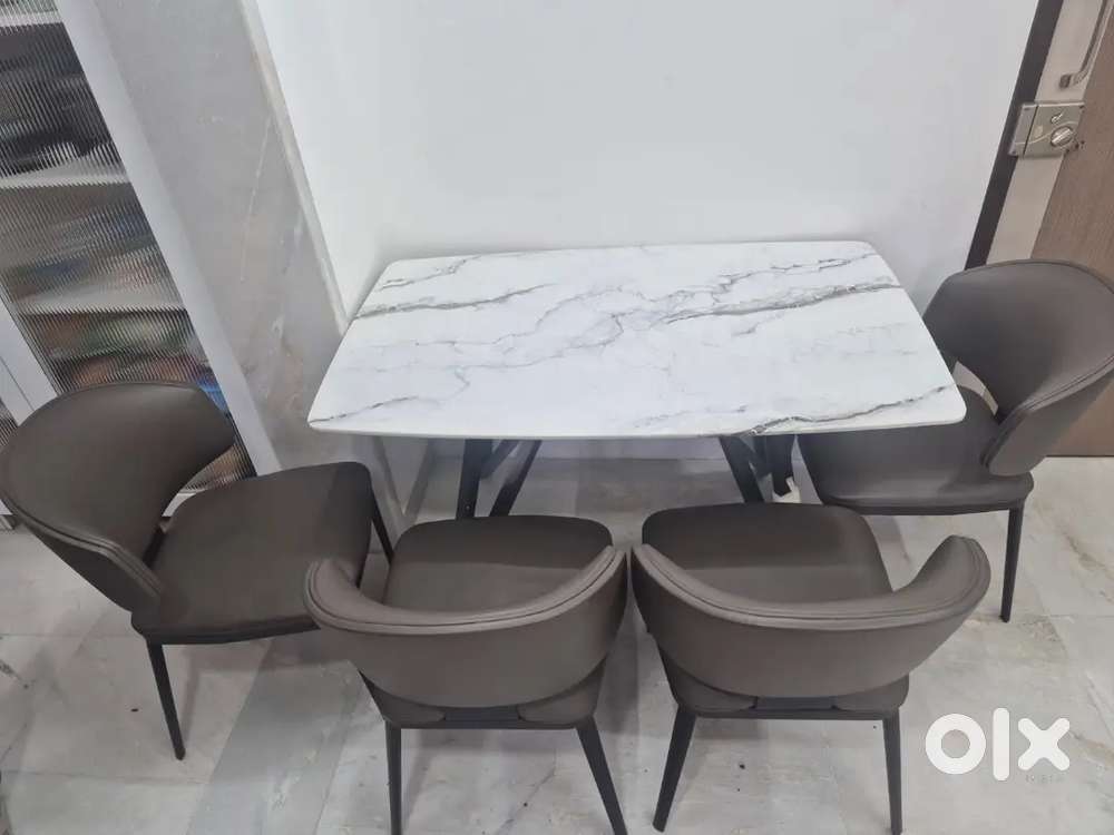 Dinning table with chair