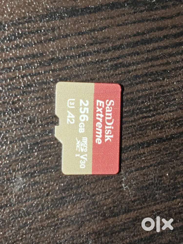 SanDisk Extreme 256 microSDXC UHS-1 190MB/s Read,130MB/s write SD Card