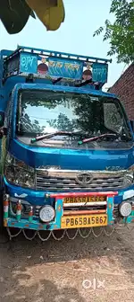 TATA INTRA V30 AC FULL BODY , LOADING BODY.