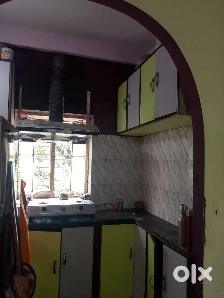 3 sides open 2bhk flat perfect for small families , well connected .