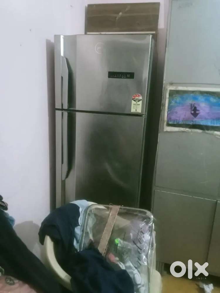 Refrigerator selling