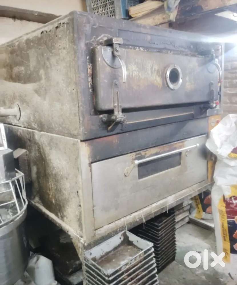 Electric oven
