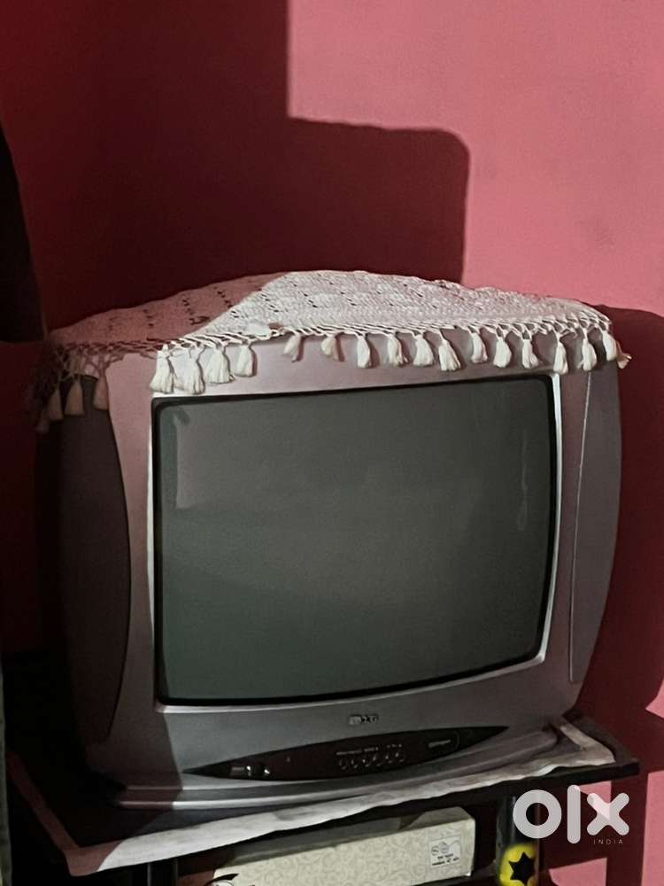 Lg tv and waltz woffer and weight machine
