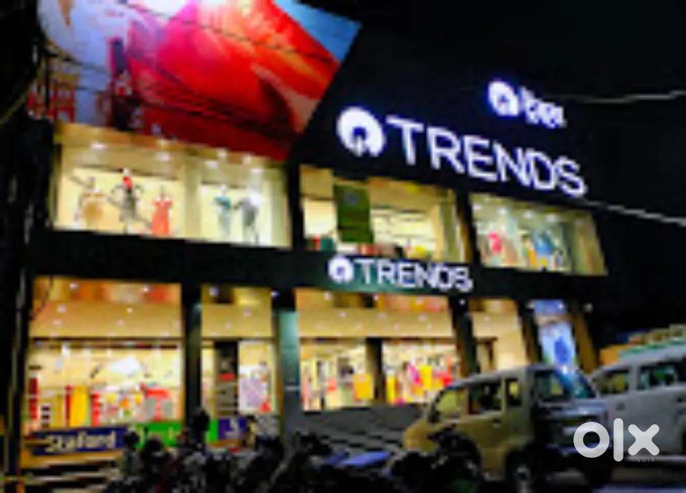 (TRENDS SHOWROOM) VACANCİES AVAİLABLE İN LUCKNOW APPLY NOW!!