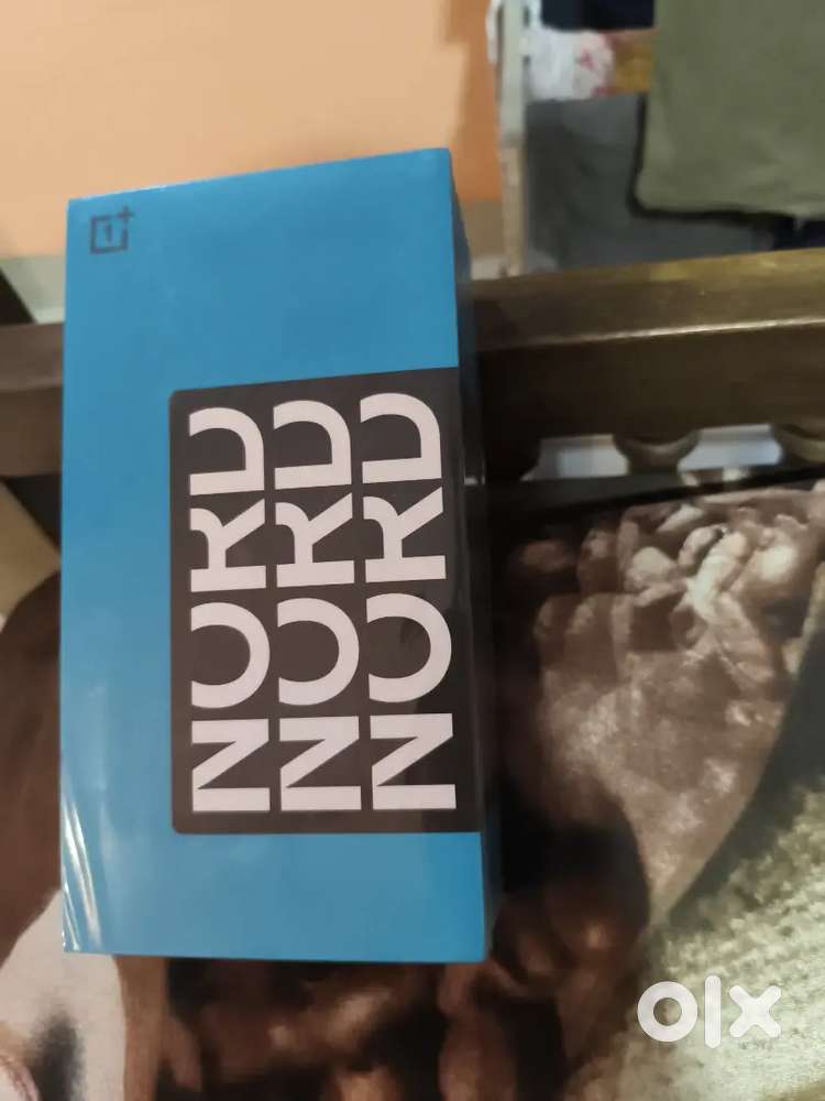 OnePlus nord 4 5G 8/256 silver sealed pack with bill and warranty