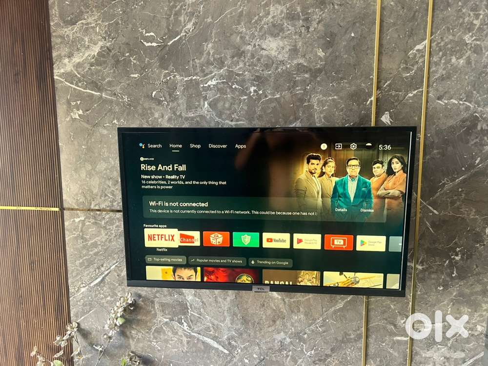 Tcl 32” smart tv good condition