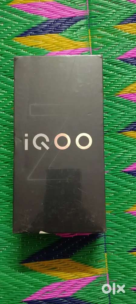 IQOO Z10 R 5G 12/256 White colour